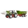 Tracteur avec chargeur avant et remorque basculante