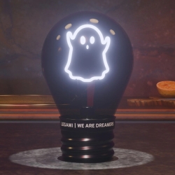 Lampe en forme d'ampoule - Fantôme