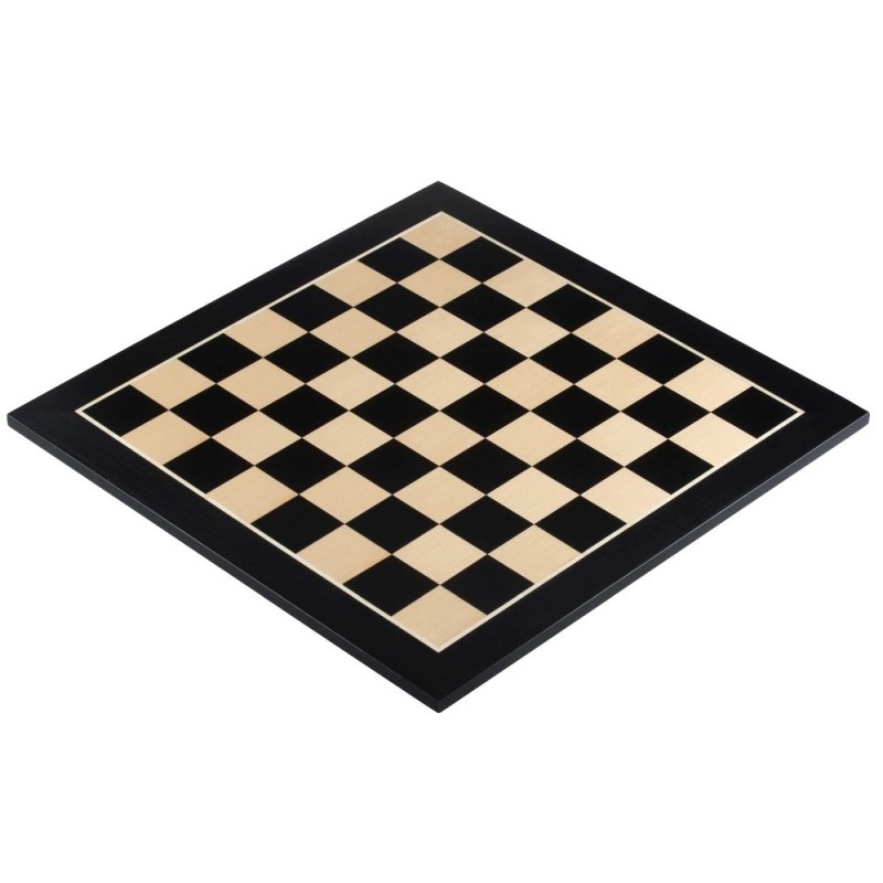 Jeu d'échecs noir