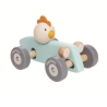 Voiture avec poule pastel