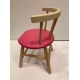 Chaise en bois rose