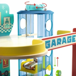 Crazy garage